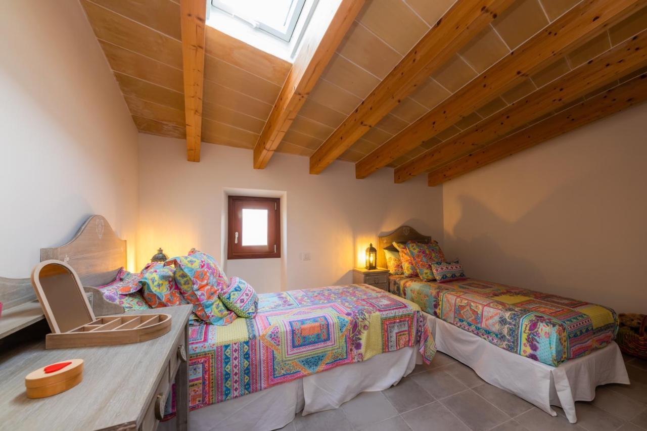 Vakantiehuis Casa Abeurador, Con Mucho Encanto En El Centro De *
