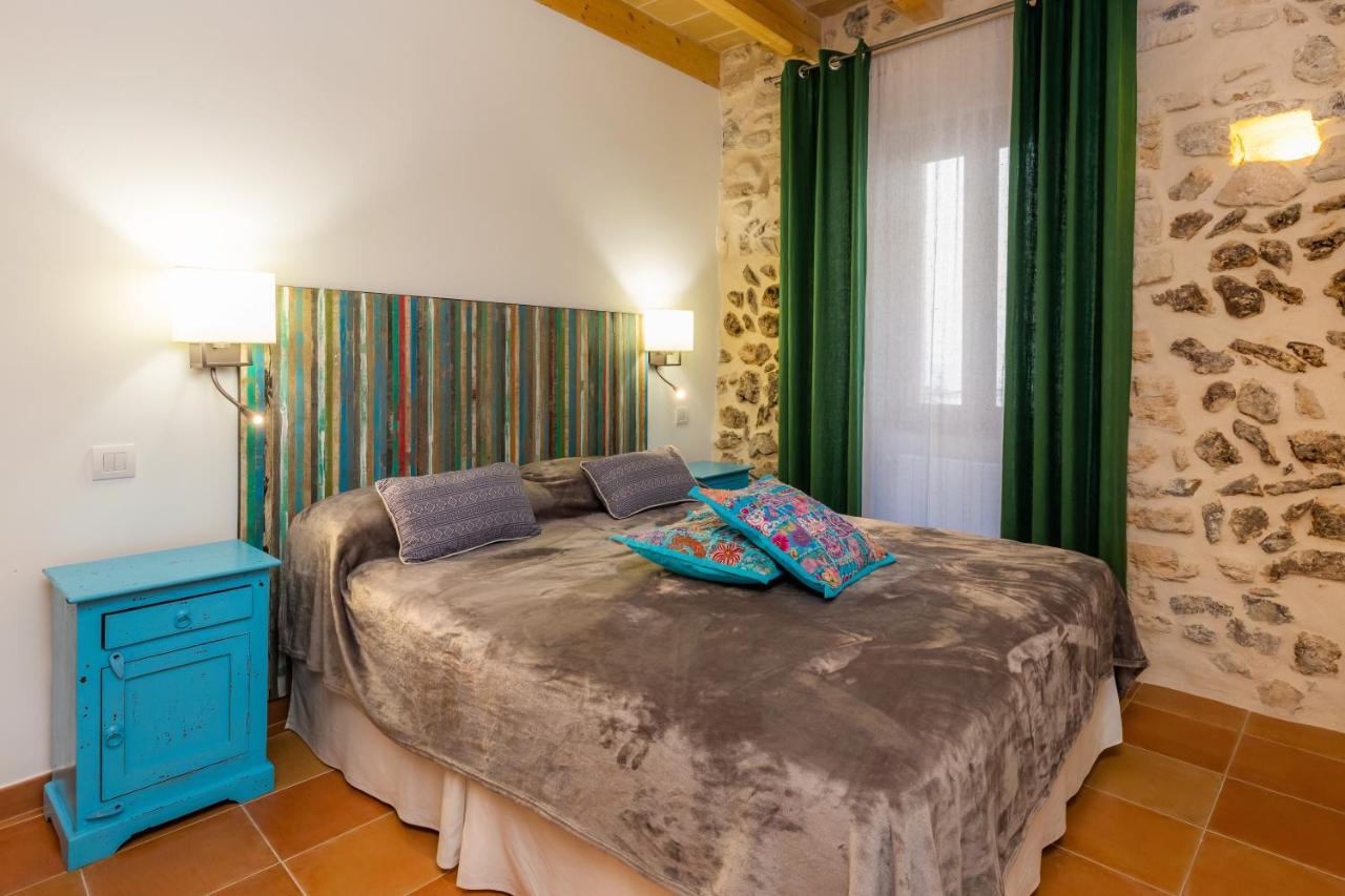 Casa Abeurador, Con Mucho Encanto En El Centro De Vakantiehuis *